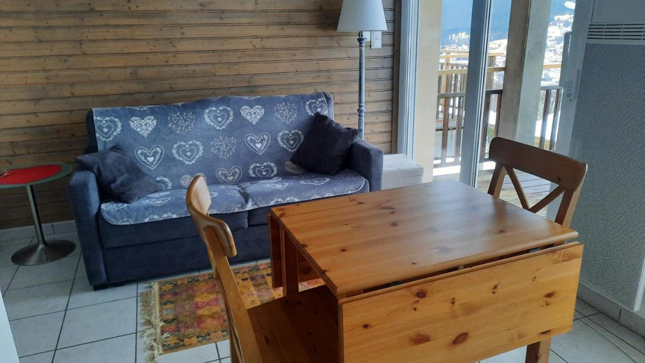F2 Sur Les Hauteurs De Appartement *